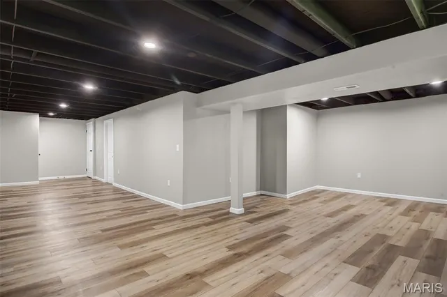 $198,900 | 733 Mediterranean Drive, Florissant, MO 63031