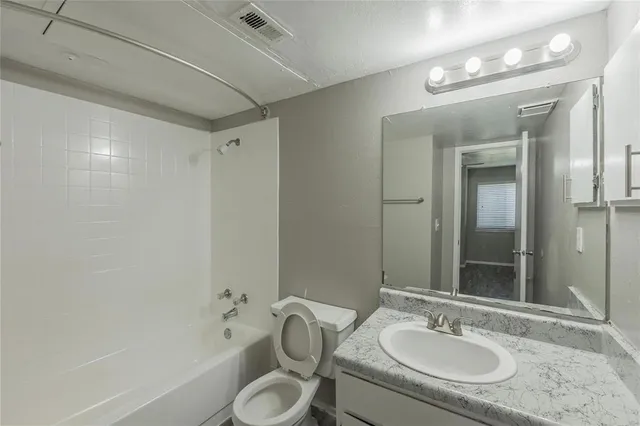 $150,000 | 1122 Millview Drive, Unit 2702, Arlington, TX 76012