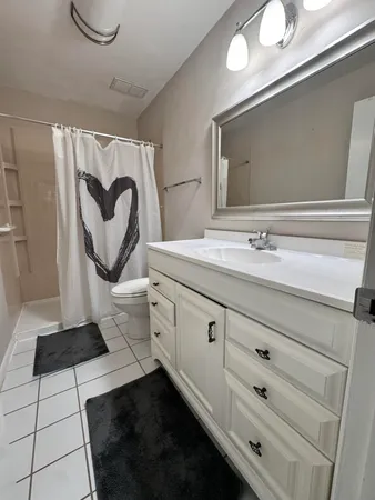 $189,900 | 3124 Highway 441, Unit J1, Okeechobee, FL 34974