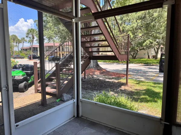 $189,900 | 3124 Highway 441, Unit J1, Okeechobee, FL 34974