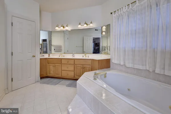 $575,000 | 612 Beechwood Drive, Williamsburg, VA 23185