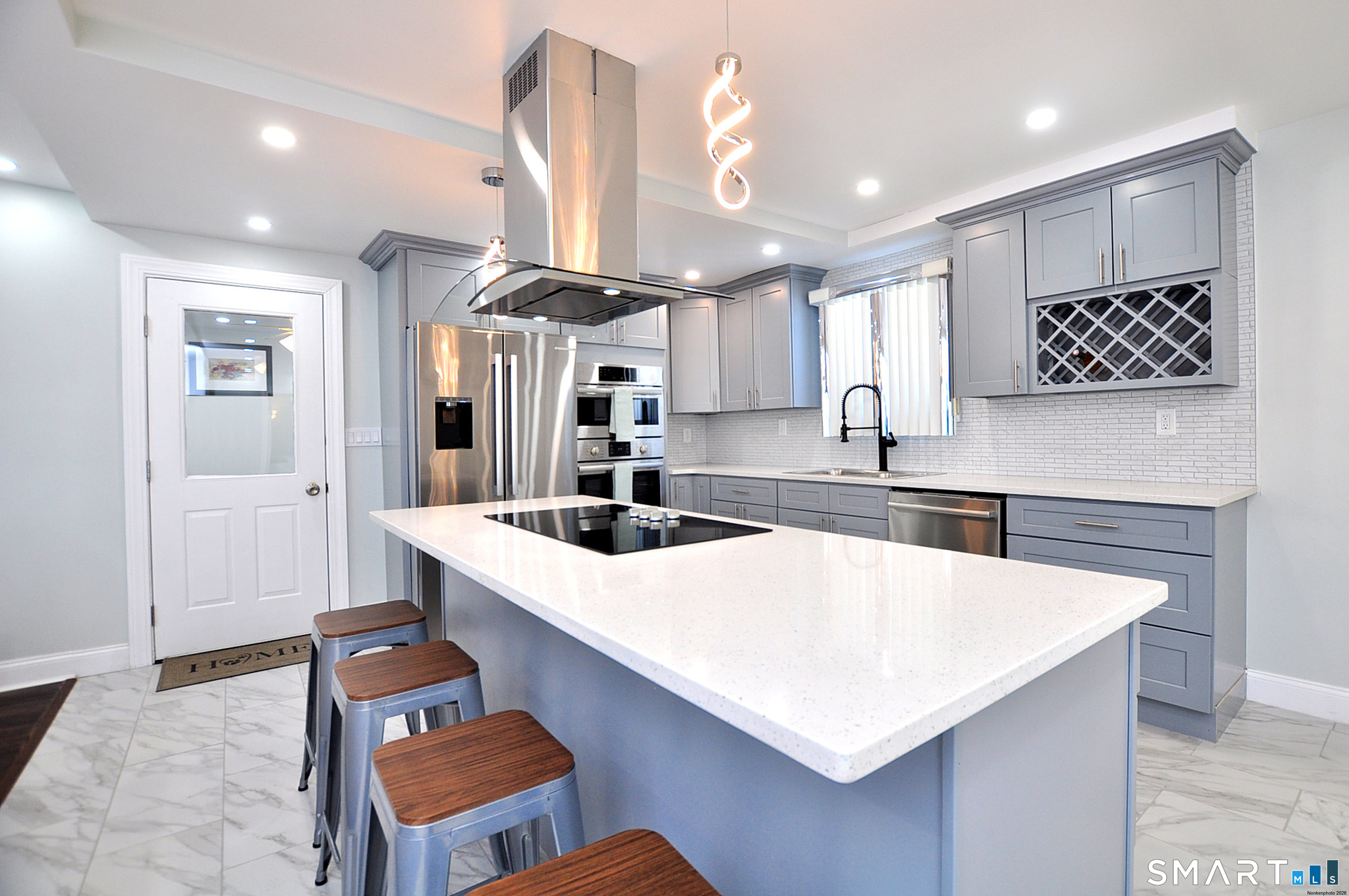 3 Curtis Street Norwich, CT 06360 - Photo 12 of 39