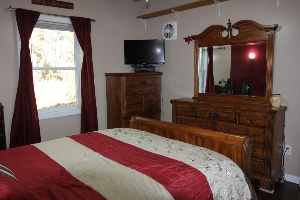 311 East Road Wales, ME 04280 - Photo 13 of 31 Photo