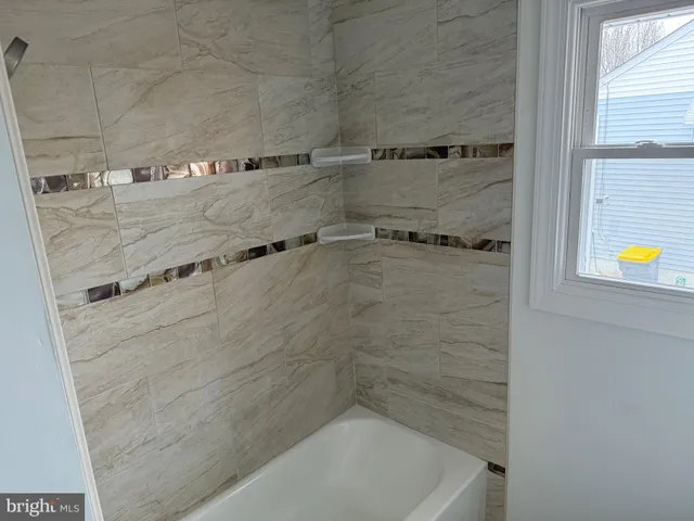 $410,000 | 13 Center Circle, Wilmington, DE 19808