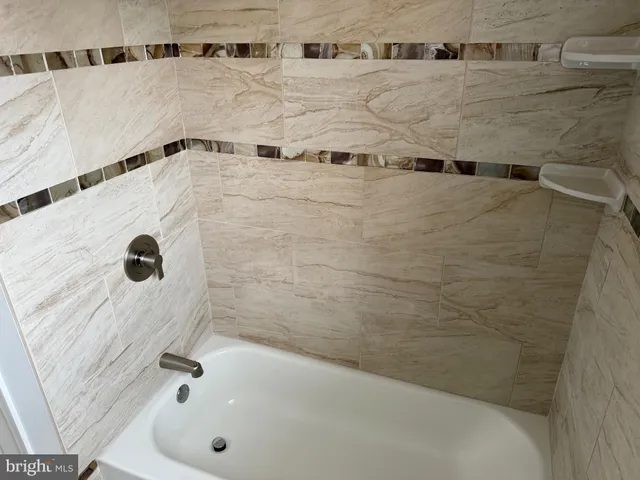 $409,888 | 13 Center Circle, Wilmington, DE 19808