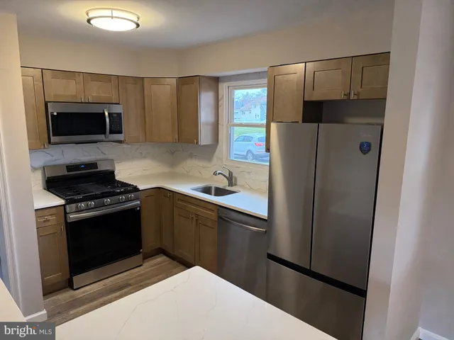 $410,000 | 13 Center Circle, Wilmington, DE 19808