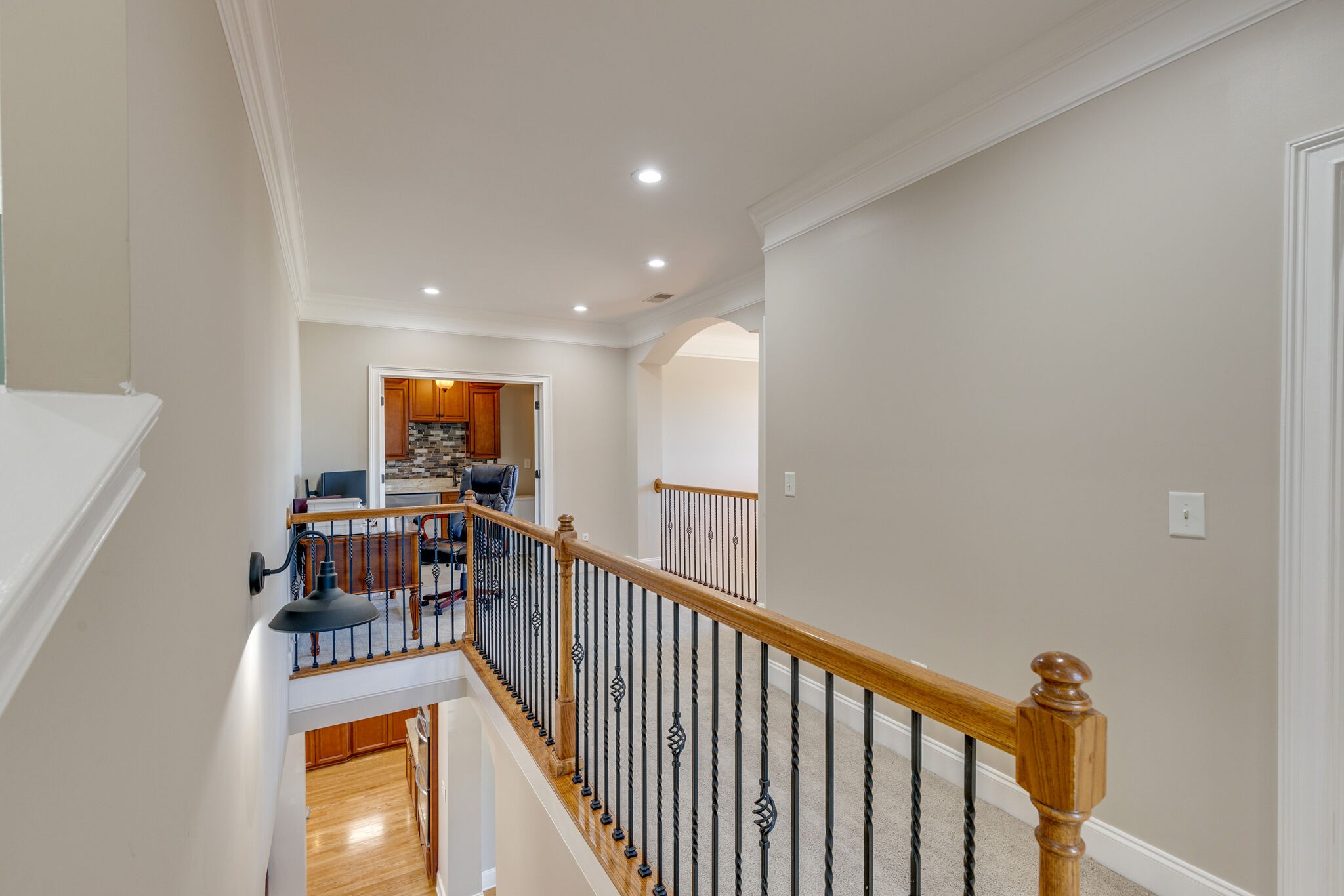 3207 Appian Way Spring Hill, TN 37174 - Photo 34 of 50 a view of a hallway with a computer on a table