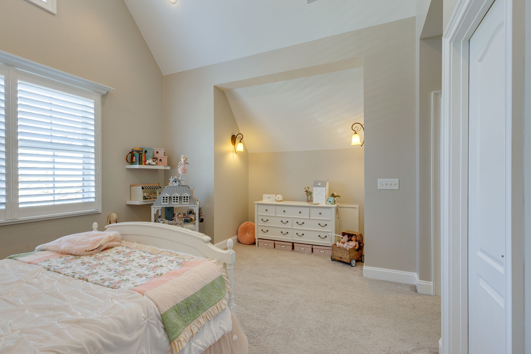 3207 Appian Way Spring Hill, TN 37174 - Photo 41 of 50 a bedroom with a bed and large cabinets