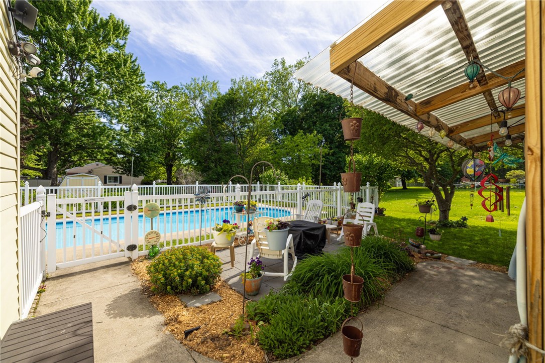 401 Hinchey Road Gates, NY 14624 - Photo 26 of 34