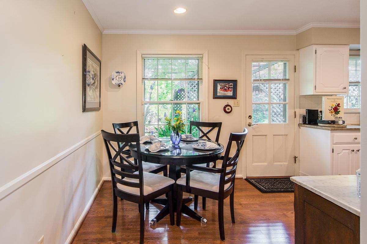 3111 Bembridge Road Columbus, OH 43221 - Photo 6 of 32 Gallery Image 6