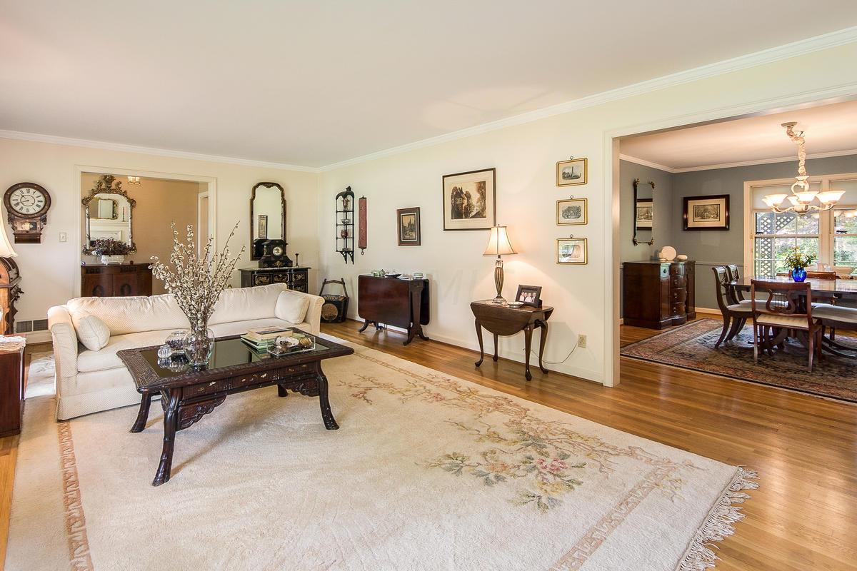 3111 Bembridge Road Columbus, OH 43221 - Photo 8 of 32 Gallery Image 8