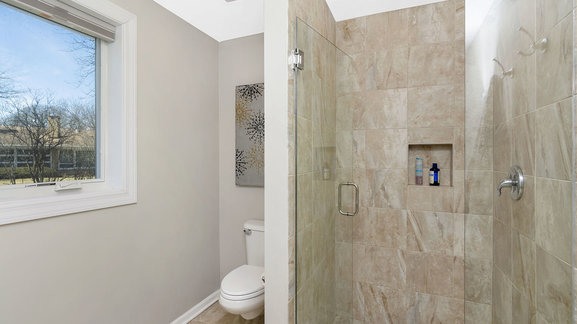 352 Gatesby Road Riverside, IL 60546 - Photo 13 of 18 a bathroom with a toilet and a shower