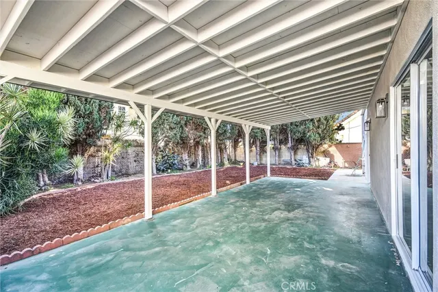 a view of outdoor space