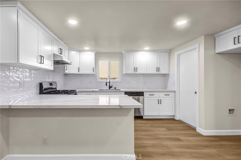 4734 Helmgate Drive El Monte, CA 91732 - Photo 8 of 20 Kitchen Island