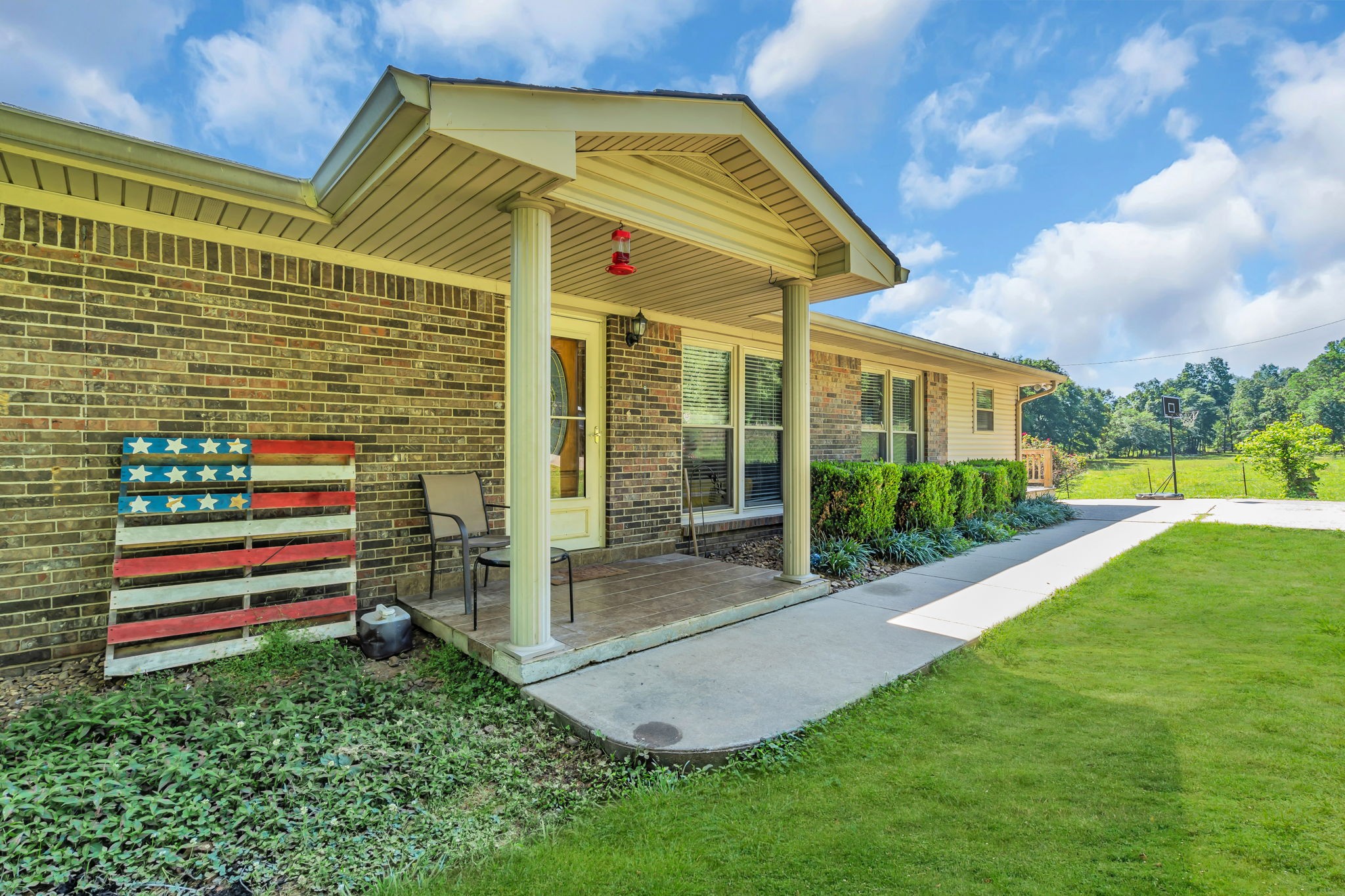 4519 Highway 49 Tennessee Ridge, TN 37178 - Photo 3 of 37 Gallery Image 3
