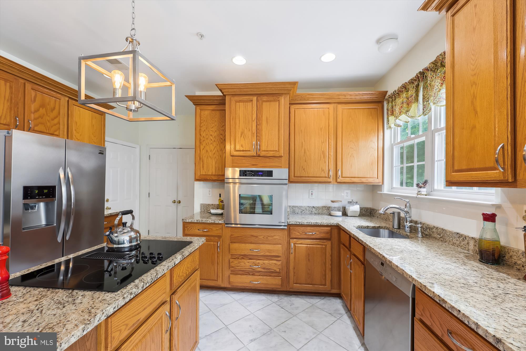 13342 Old Fort Road Fort Washington, MD 20744 - Photo 10 of 33 Updated Kitchen