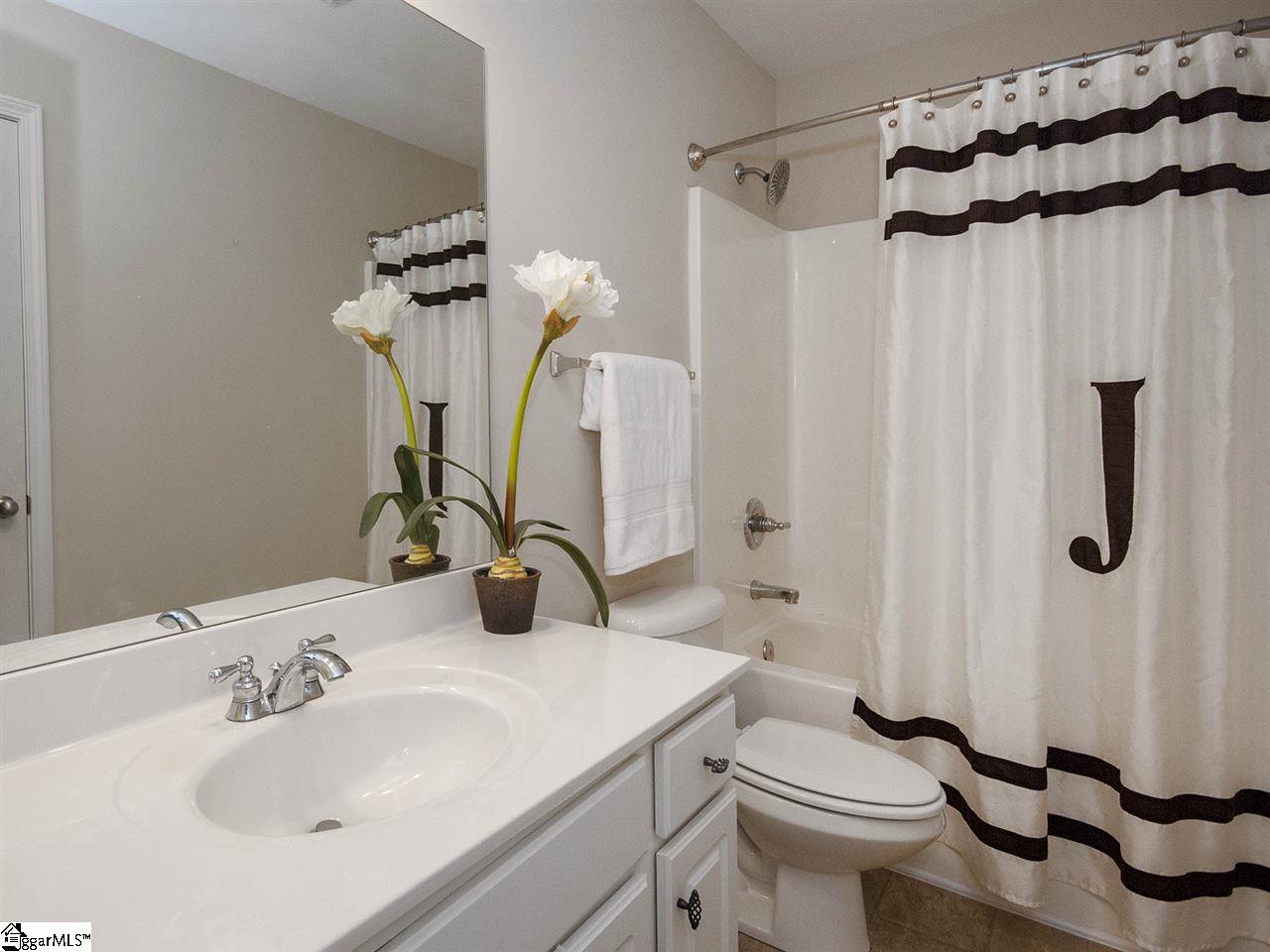 209 Red Orchid Road Simpsonville, SC 29681 - Photo 28 of 36 Gallery Image 28