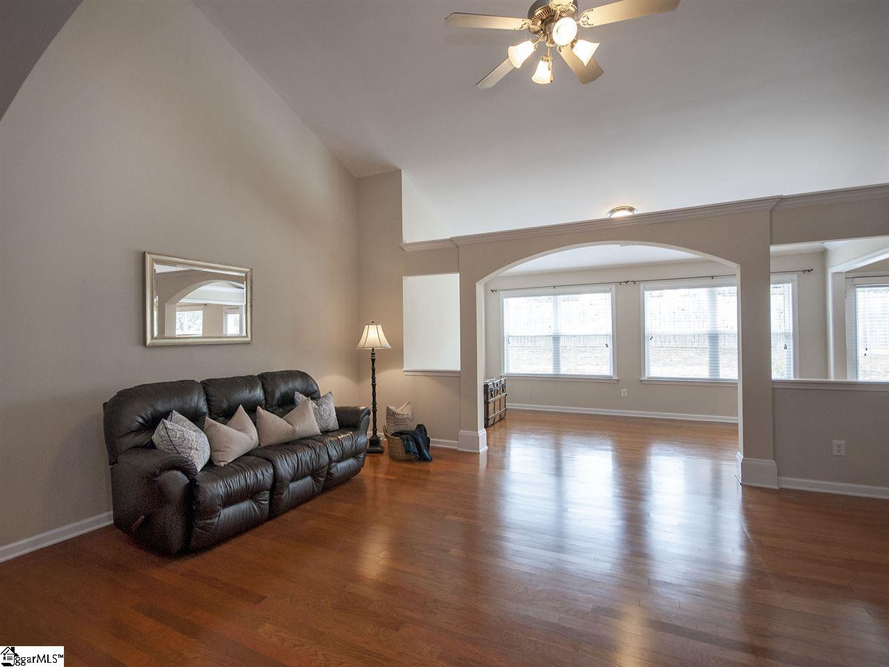 209 Red Orchid Road Simpsonville, SC 29681 - Photo 7 of 36 Gallery Image 7
