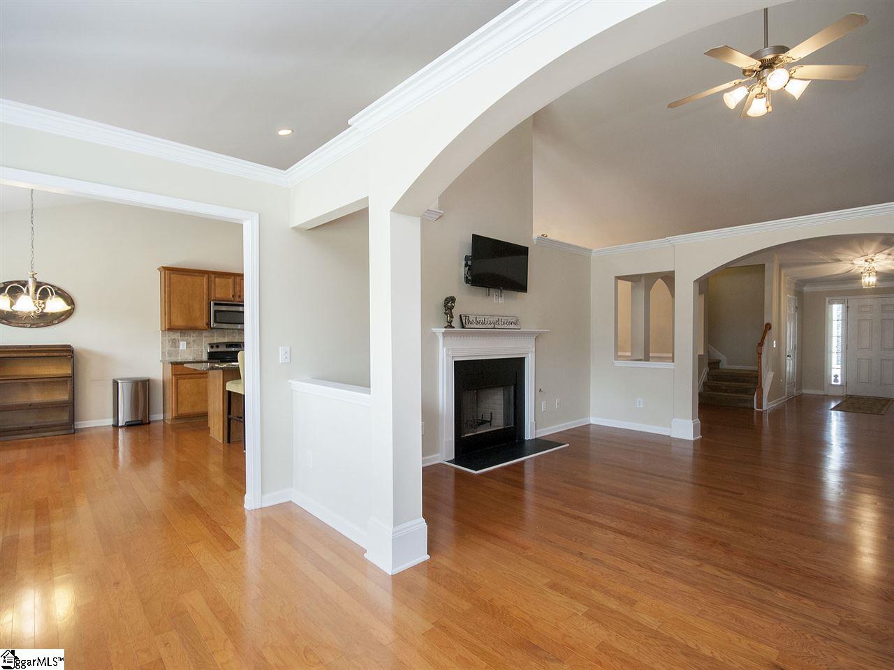 209 Red Orchid Road Simpsonville, SC 29681 - Photo 10 of 36 Gallery Image 10