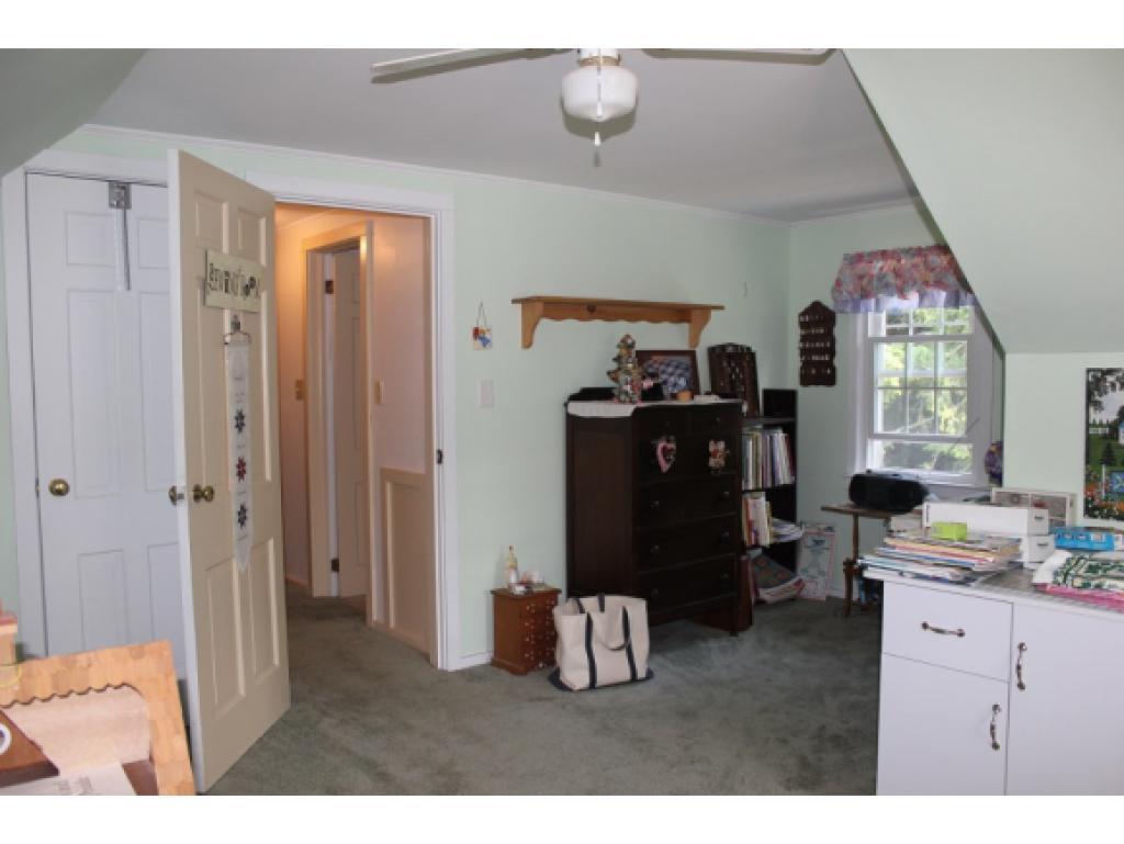 16 Hillside Road Springfield, VT 05156 - Photo 20 of 23