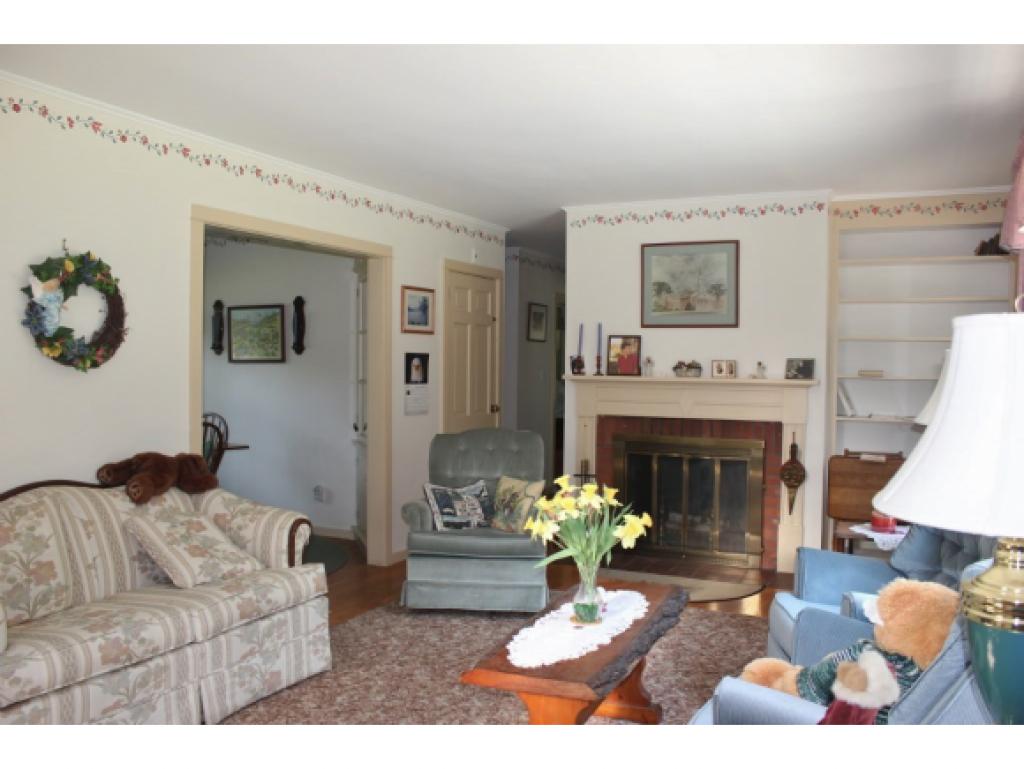 16 Hillside Road Springfield, VT 05156 - Photo 6 of 23