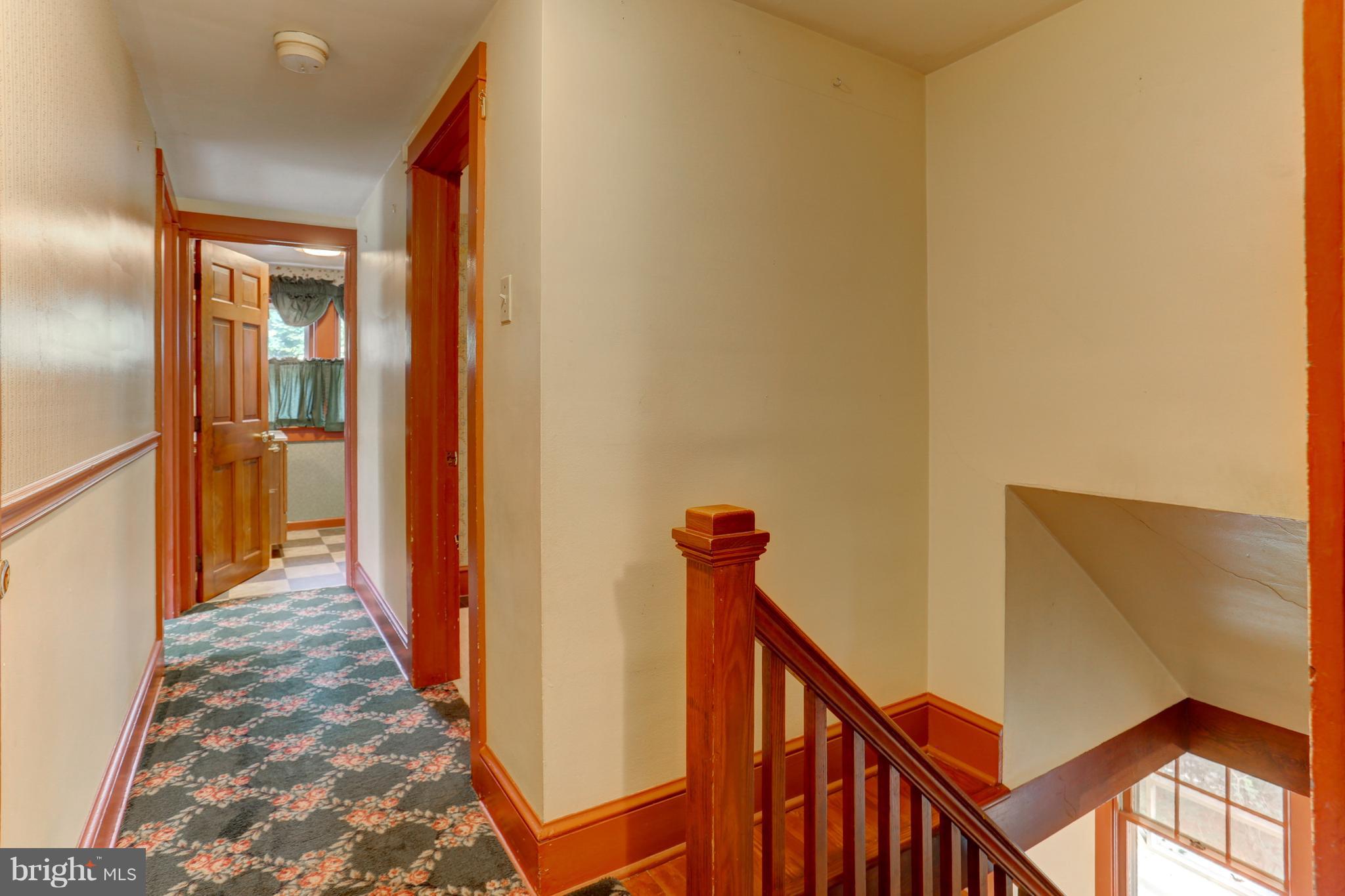 240 School House Road Lancaster, PA 17603 - Photo 20 of 38 Upper Level Hallway