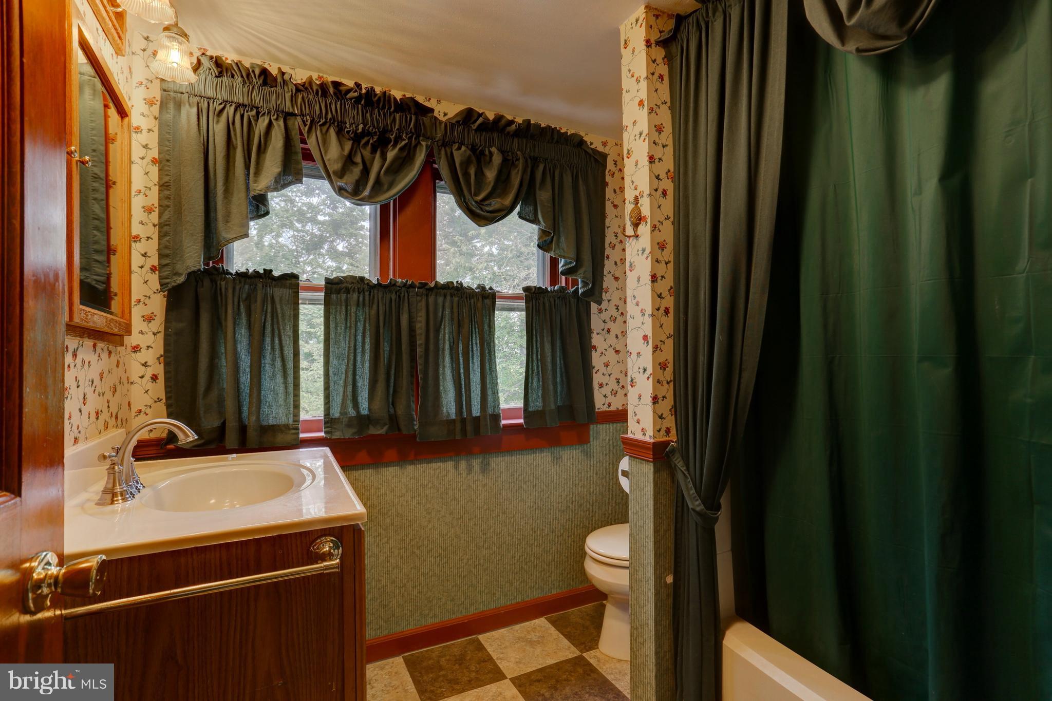 240 School House Road Lancaster, PA 17603 - Photo 25 of 38 Bathroom on Upper Level