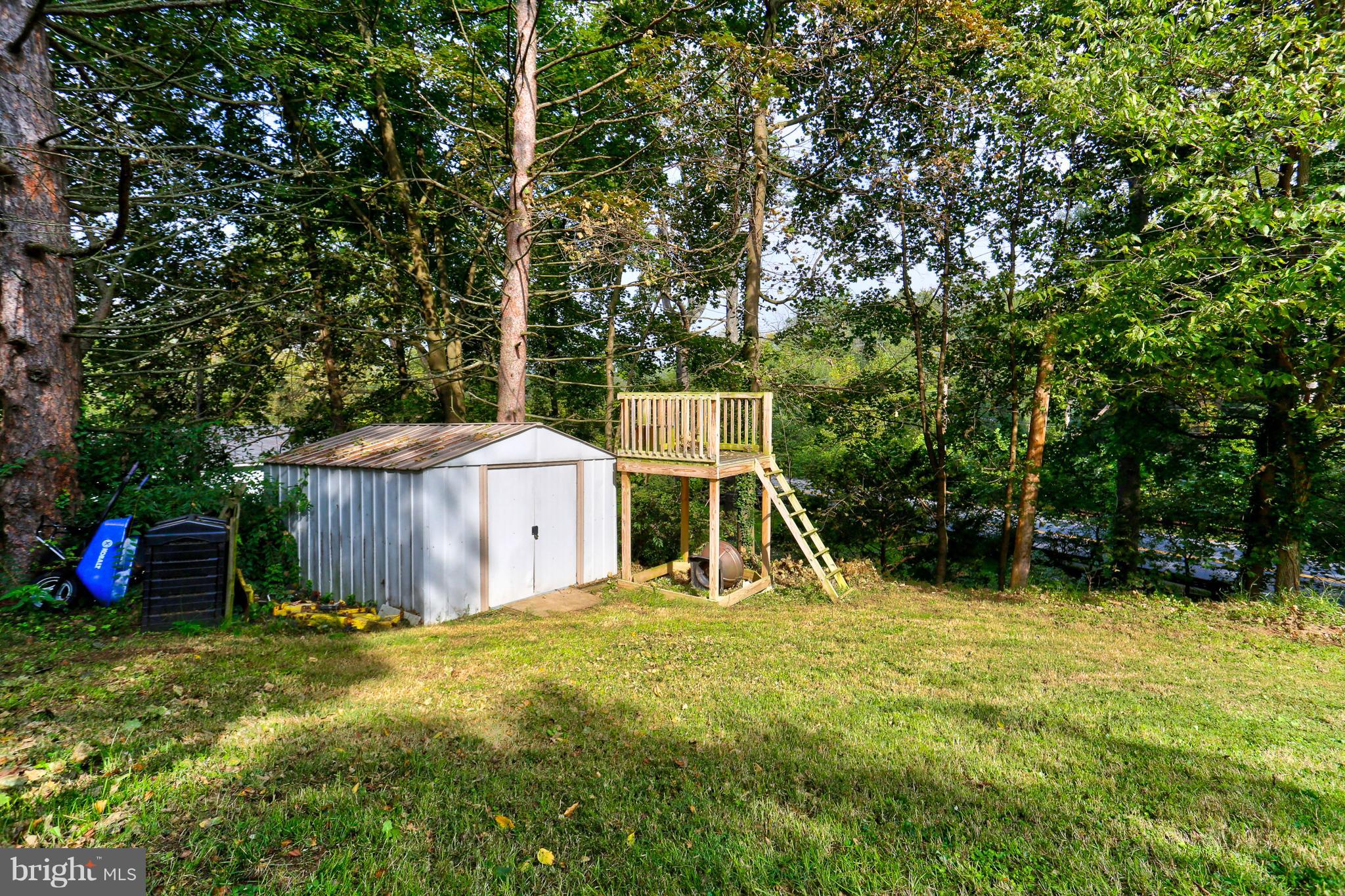 240 School House Road Lancaster, PA 17603 - Photo 37 of 38 Additional Space in the Backyard