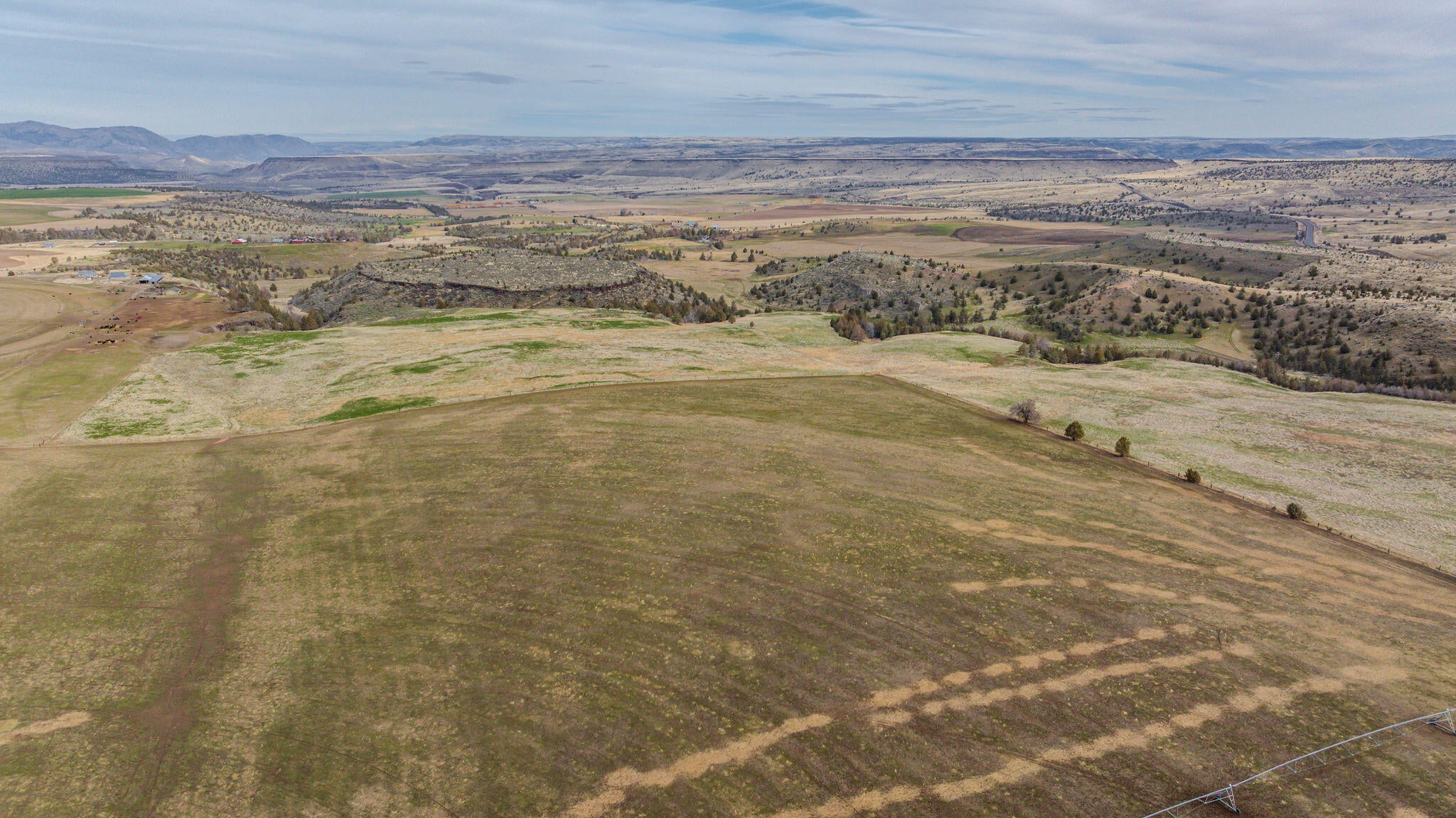 7507 Northeast Quaale Road Madras, OR 97741 - Photo 36 of 71 DJI_20250308100735_0081_D-HDR