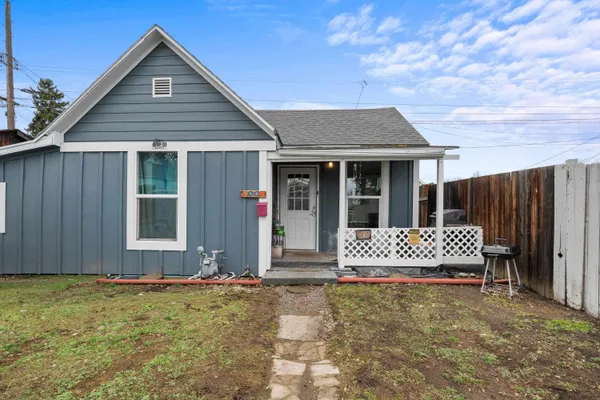 $249,900 | 2009 West Mansfield Avenue, Spokane, WA 99205