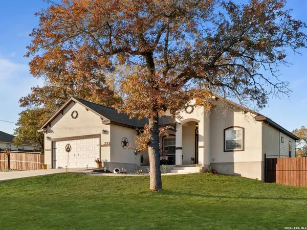 $434,500 | 225 Broken Star Trail, Poteet, TX 78065