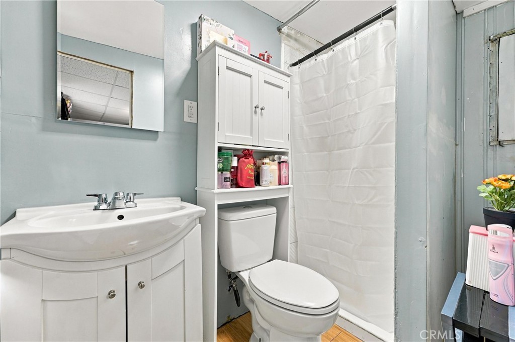 3050 West Ball Road, Unit 10 Anaheim, CA 92804 - Photo 19 of 29 Gallery Image 19