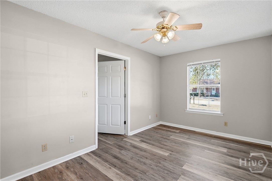 23 Sabreena Circle Hinesville, GA 31313 - Photo 10 of 34