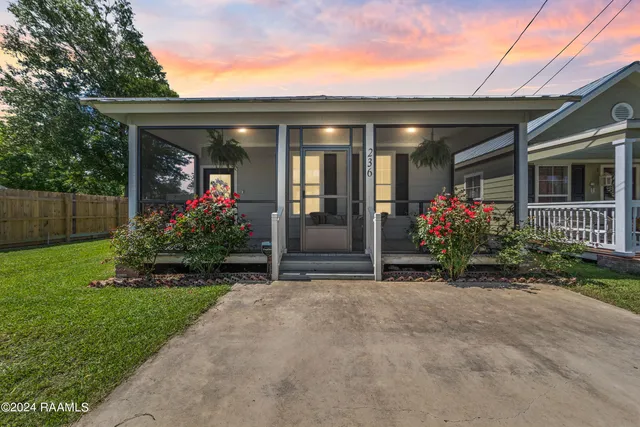 $189,000 | 236 Chatrian Street, Grand Coteau, LA 70584