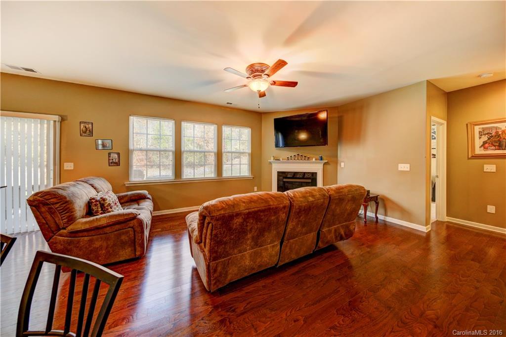 269 Catoctin Road Rock Hill, SC 29732 - Photo 4 of 23 Gallery Image 4