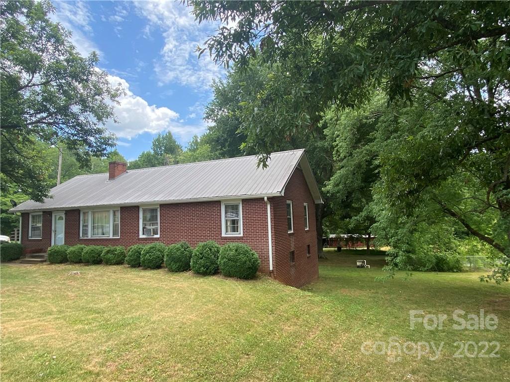 530 Highway 64 Rutherfordton, NC 28139 - Photo 3 of 19 Gallery Image 3