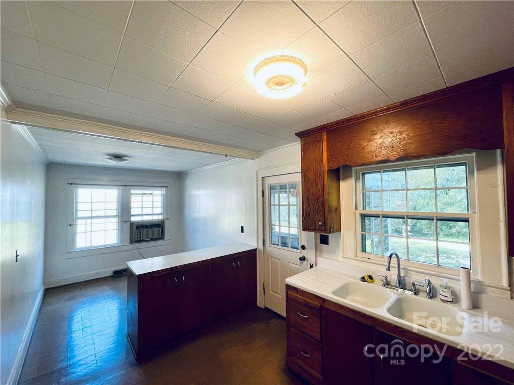 530 Highway 64 Rutherfordton, NC 28139 - Photo 8 of 19 Gallery Image 8