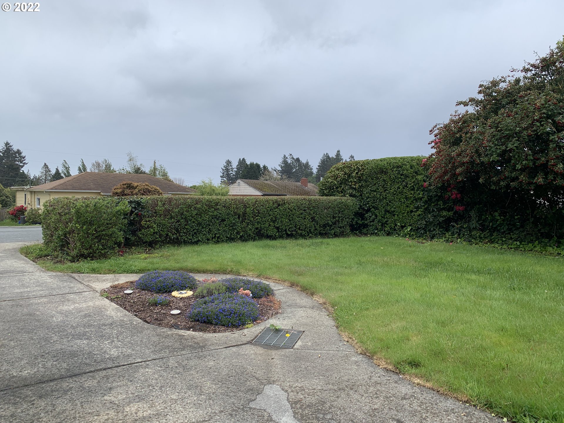 428 Azalea Park Road Brookings, OR 97415 - Photo 5 of 28 Gallery Image 5