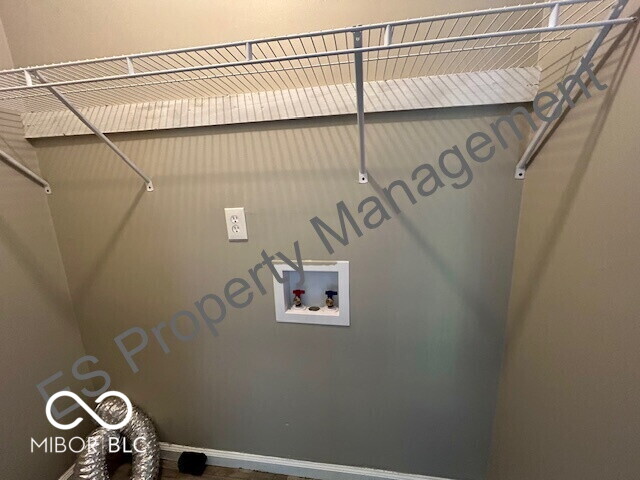 6627 Live Oak Road Indianapolis, IN 46214 - Photo 22 of 35