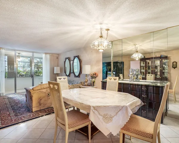 $95,000 | 2900 Northwest 48th Terrace, Unit 117, Lauderdale Lakes, FL 33313