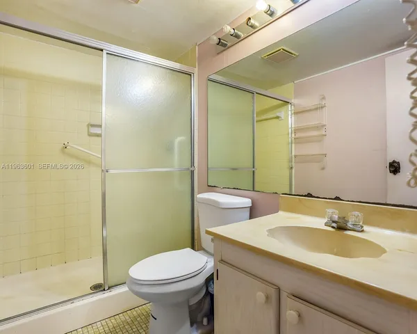 $95,000 | 2900 Northwest 48th Terrace, Unit 117, Lauderdale Lakes, FL 33313