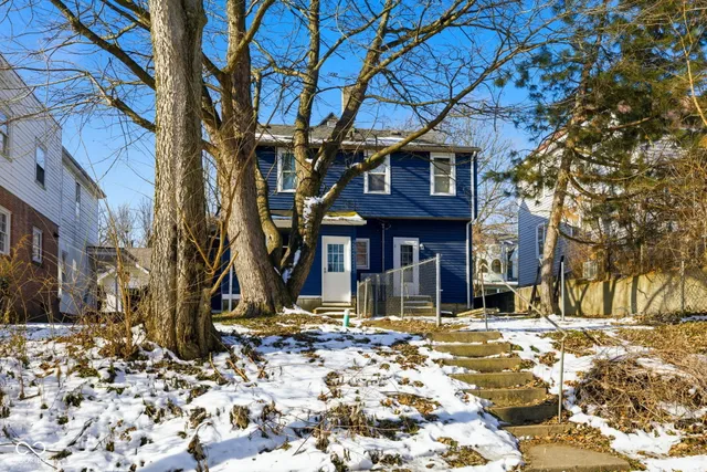 $790,000 | 205 Lincoln Avenue, Alexandria, IN 46001