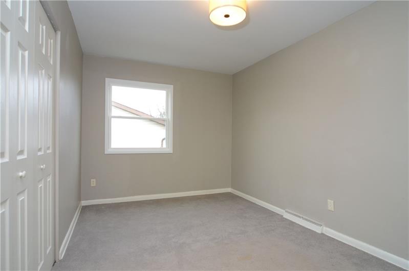 108 NORTH Branch Center Monaca, PA 15061 - Photo 11 of 22 Gallery Image 11