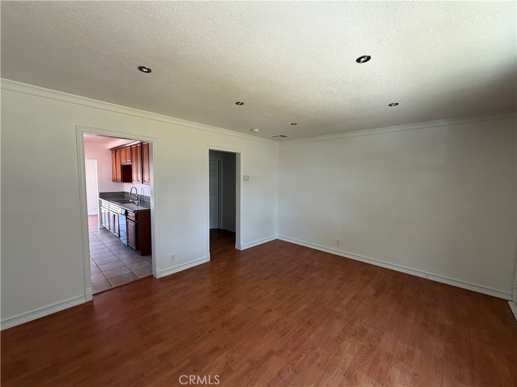 9609 Dicky Street Pico Rivera, CA 90660 - Photo 4 of 33