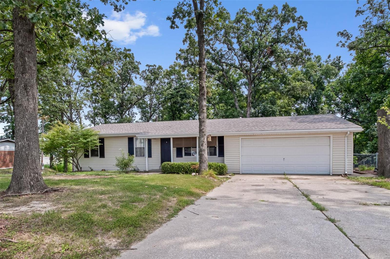 922 Old Bryan Road O'Fallon, MO 63366 - Photo 1 of 24 Gallery Image 1