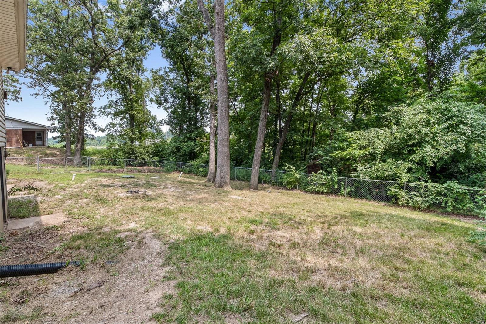 922 Old Bryan Road O'Fallon, MO 63366 - Photo 5 of 24 Gallery Image 5