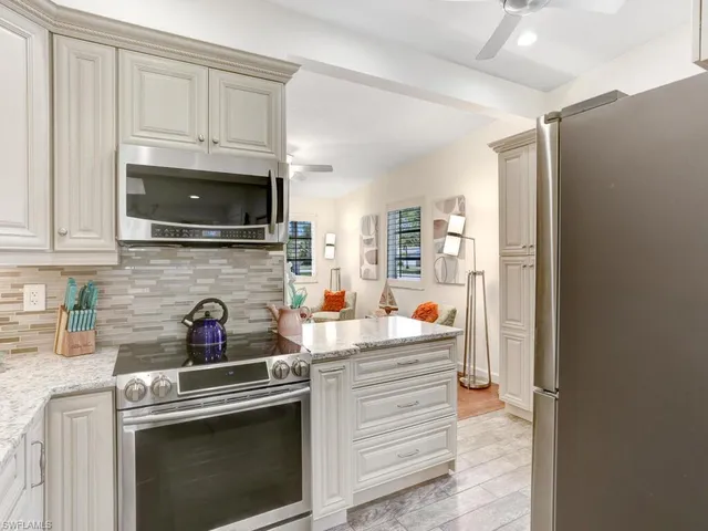 $4,750 | 784 11th Street North, Naples, FL 34102