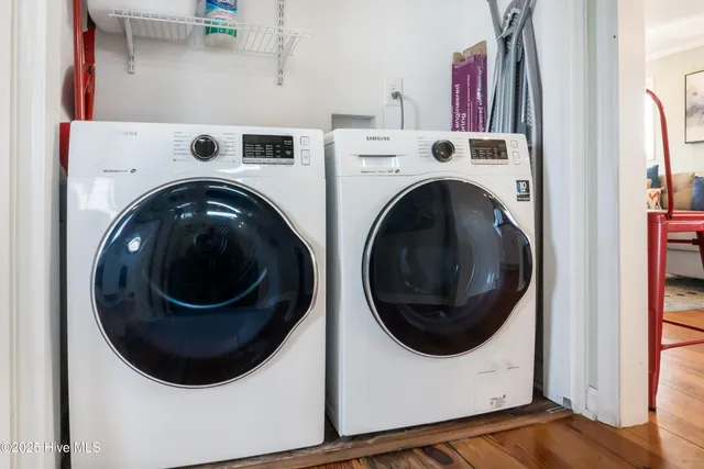 $2,200 | 717 Canal Drive, Carolina Beach, NC 28428