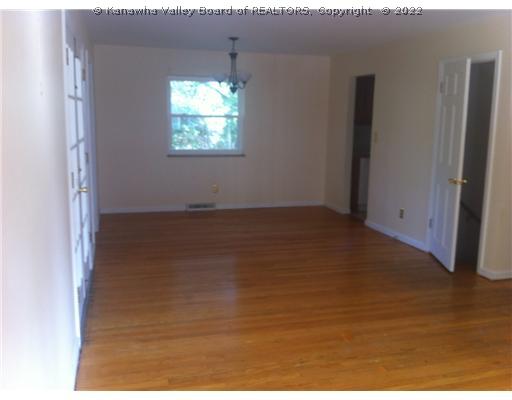 832 Beaumont Road Charleston, WV 25314 - Photo 3 of 8 Dining Room.