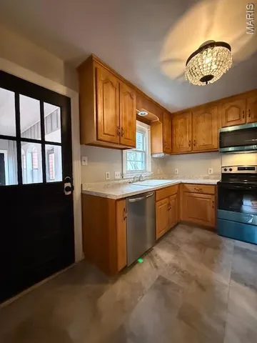 $219,900 | 456 Marie Street, Cape Girardeau, MO 63701